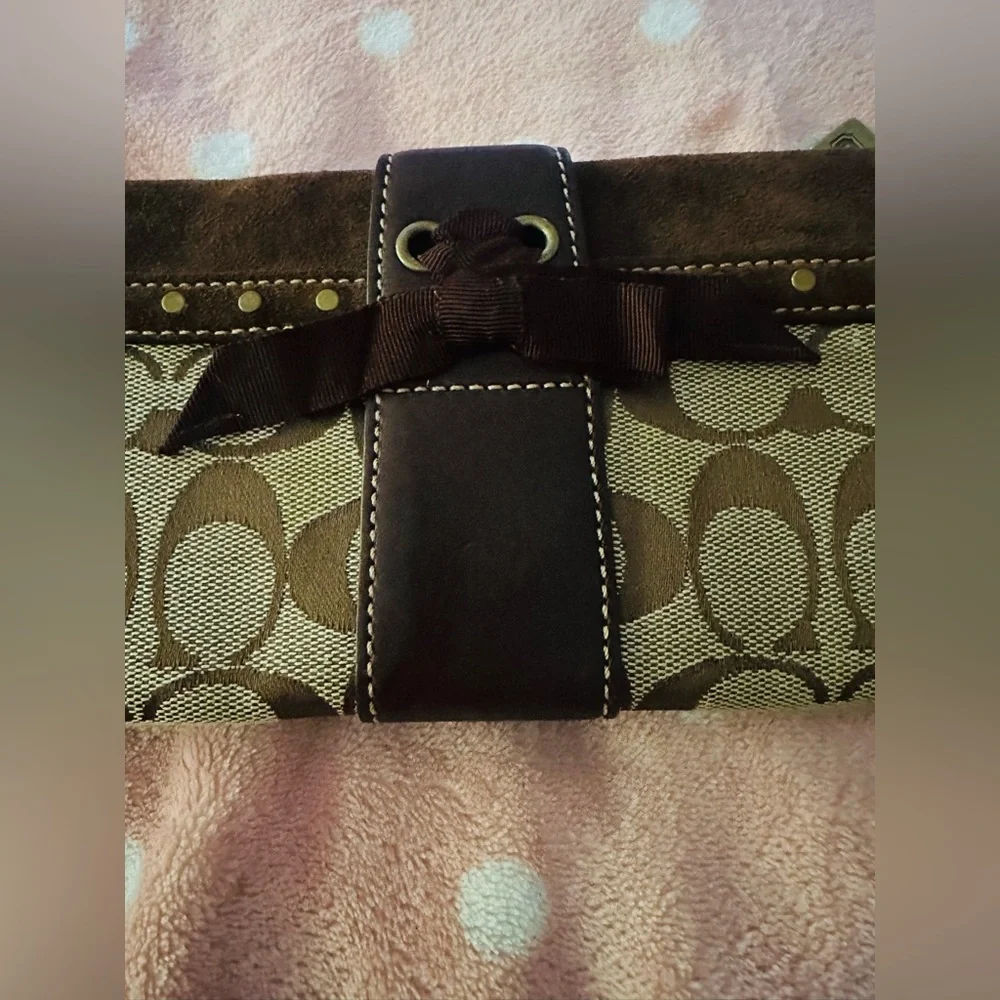 Authentic Vintage Coach Brown Suede  and Leather Clutch with Brass Buckle! - Picture 6 of 10